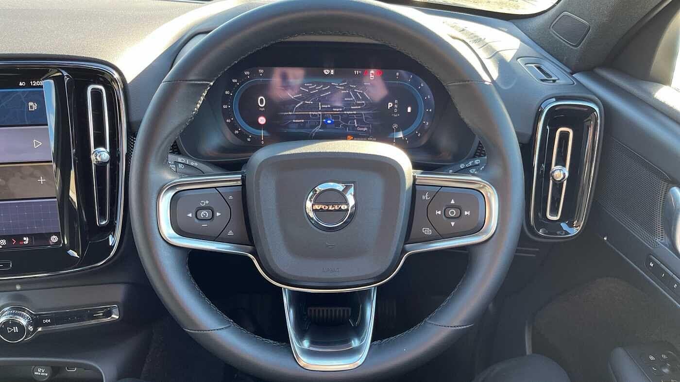 Used Volvo XC40 2024 for sale - 76240285: Photo 13