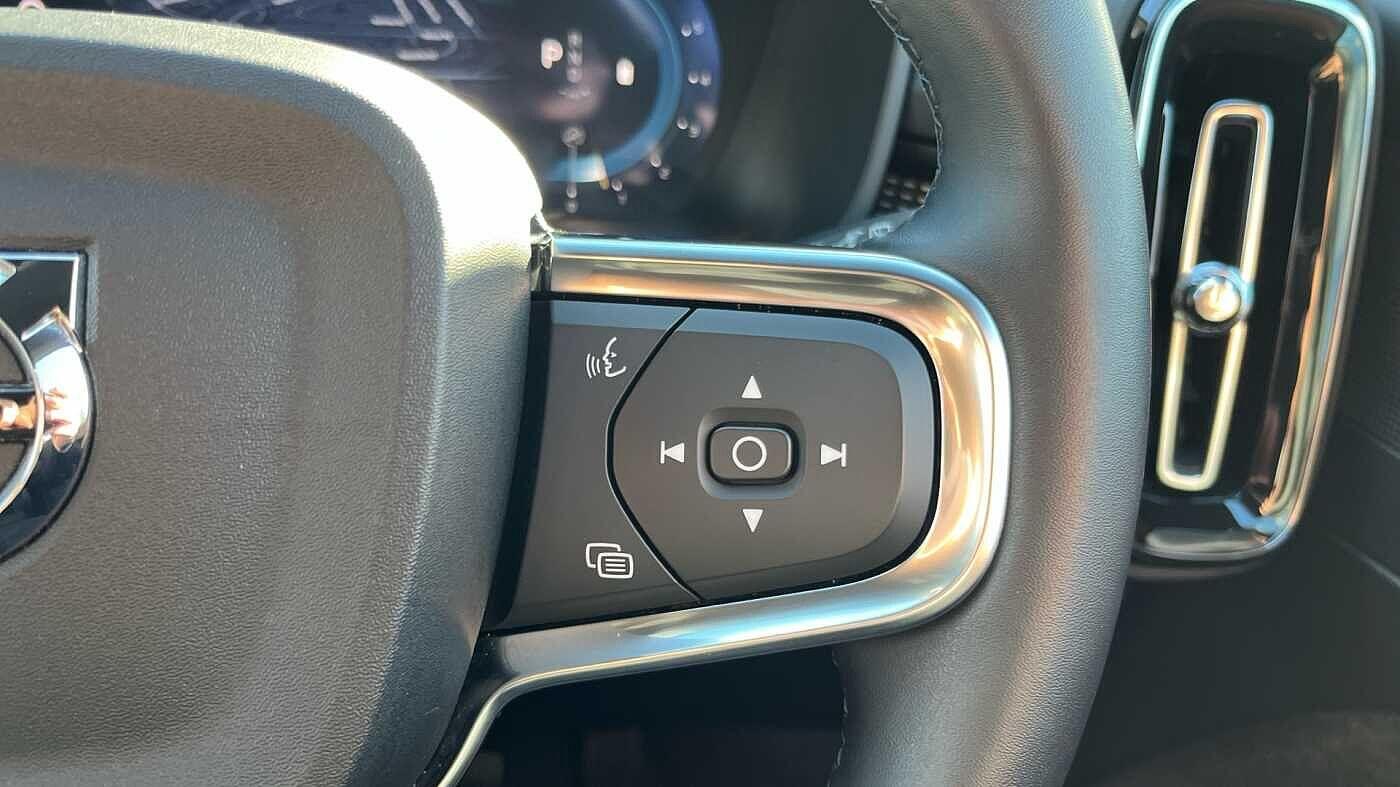 Used Volvo XC40 2024 for sale - 76240285: Photo 23