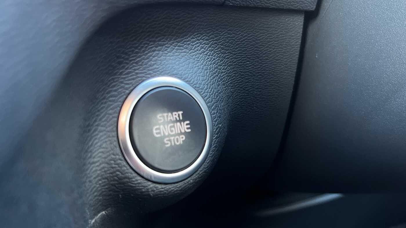 Used Volvo XC40 2024 for sale - 76240285: Photo 28