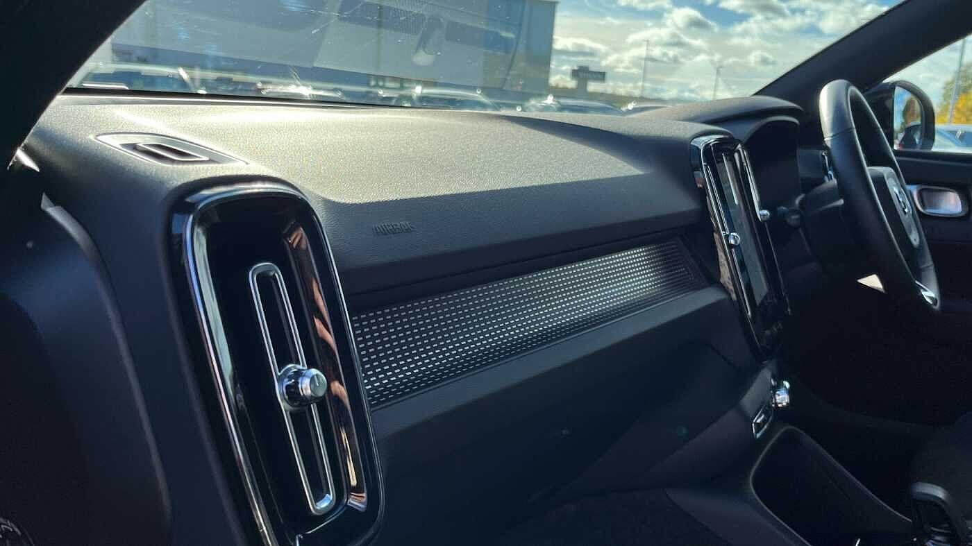 Used Volvo XC40 2024 for sale - 76240285: Photo 43