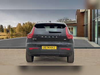 Used Volvo XC40 2024 for sale - 76240285: Photo 4