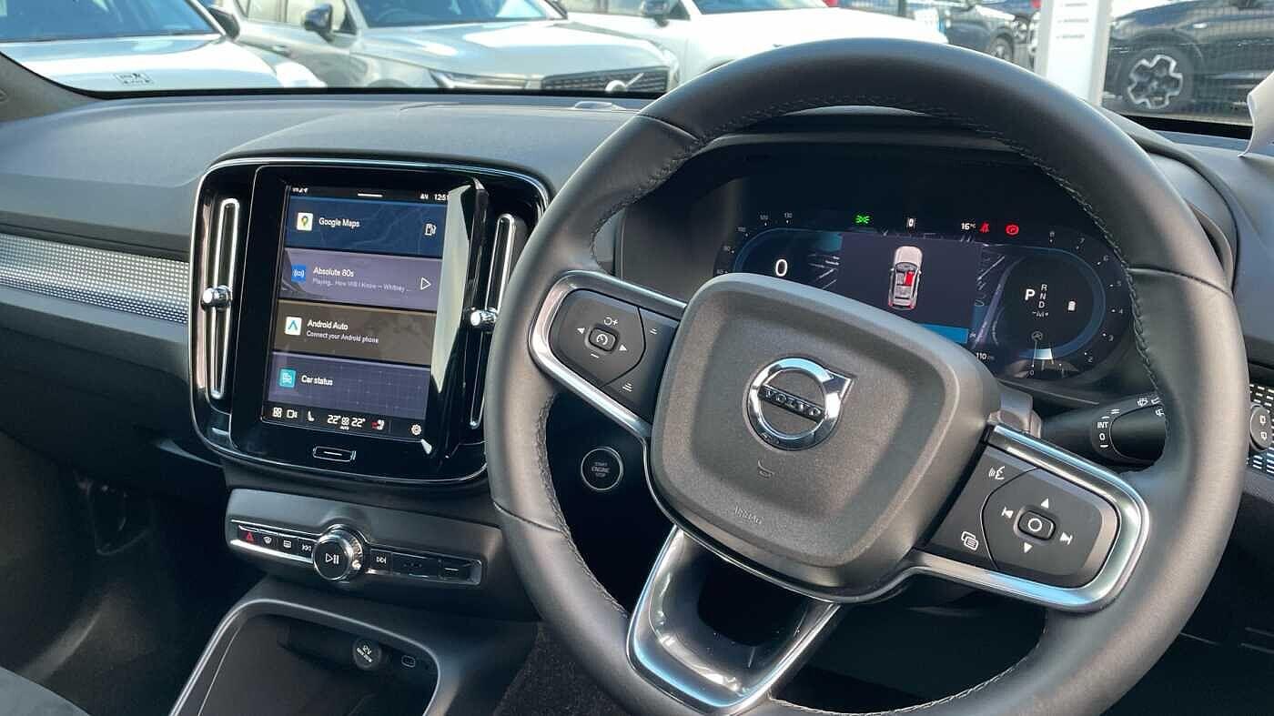 Used Volvo XC40 2025 for sale - 77052444: Photo 41