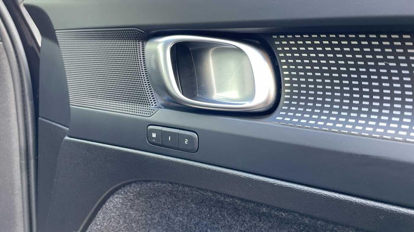 Used Volvo XC40 2025 for sale - 77052444: Photo 47