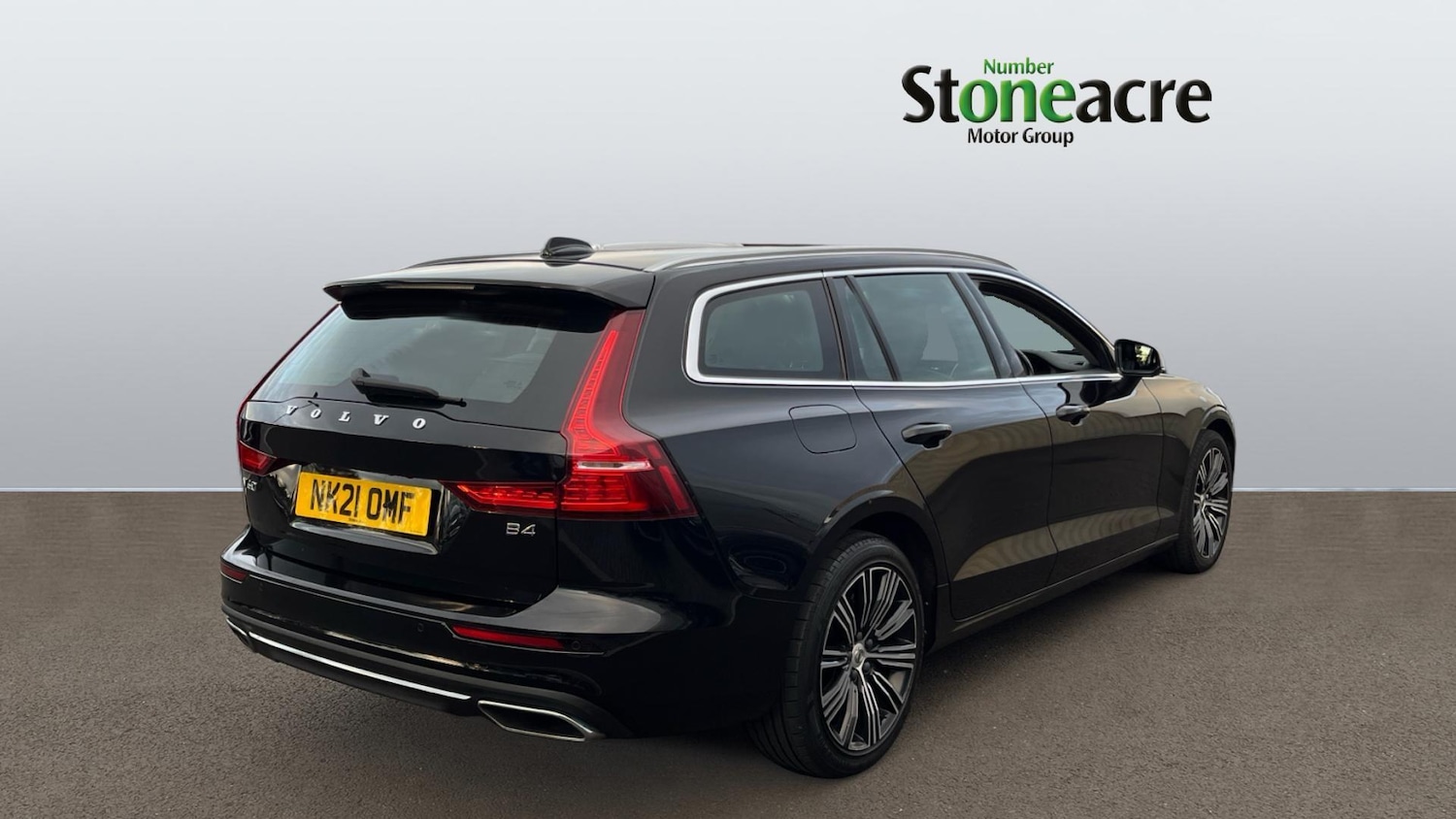 Used Volvo V60 2021 for sale - 77411516: Photo 2