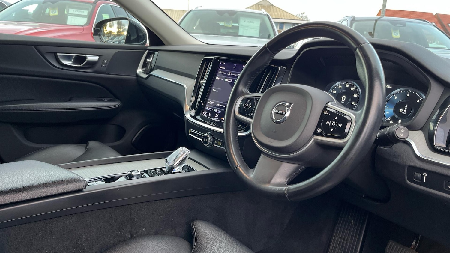 Used Volvo V60 2021 for sale - 77411516: Photo 37