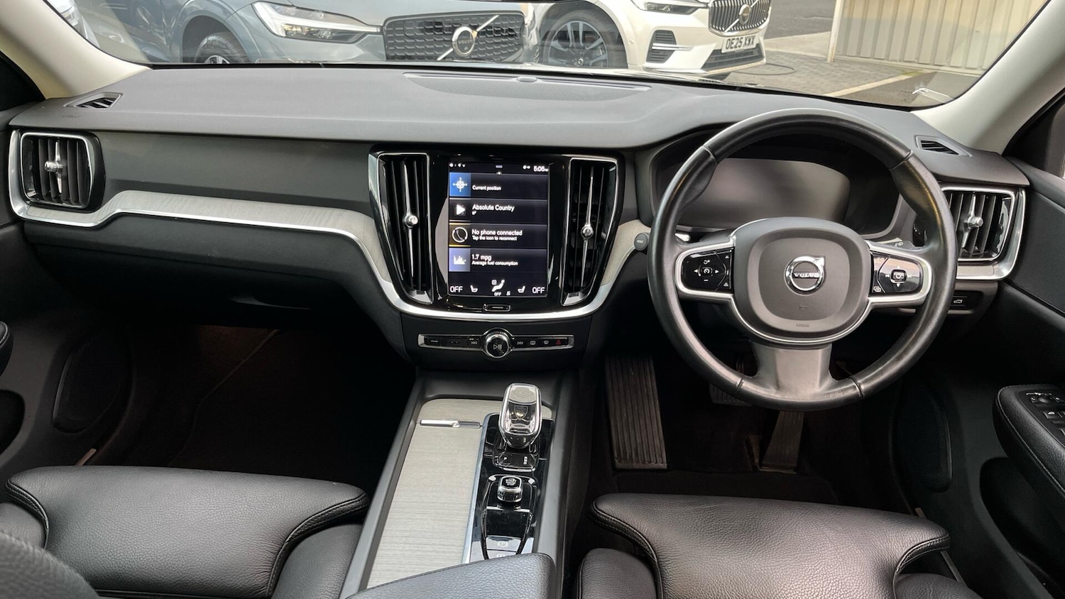 Used Volvo V60 2021 for sale - 77411516: Photo 5