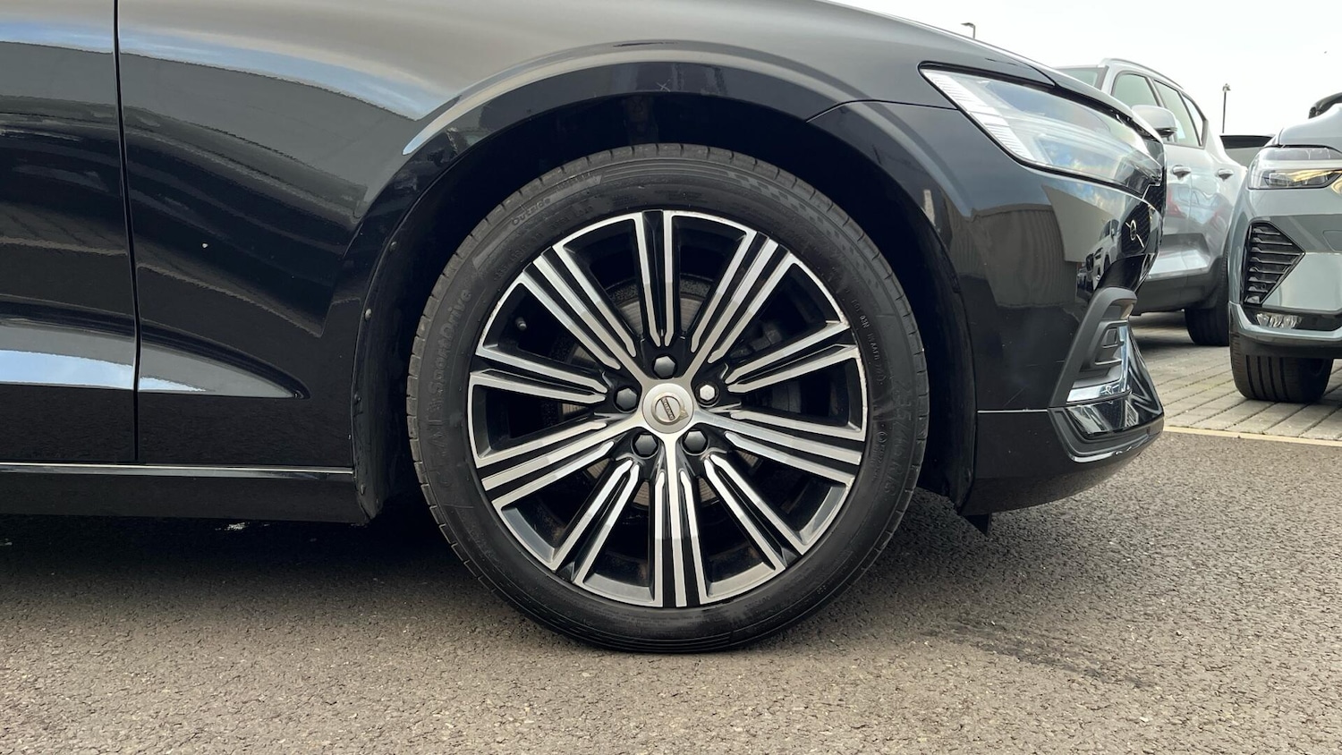 Used Volvo V60 2021 for sale - 77411516: Photo 9