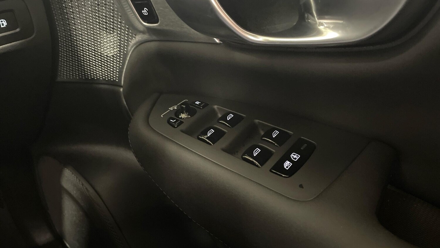 Used Volvo XC90 2025 for sale - 77395882: Photo 24