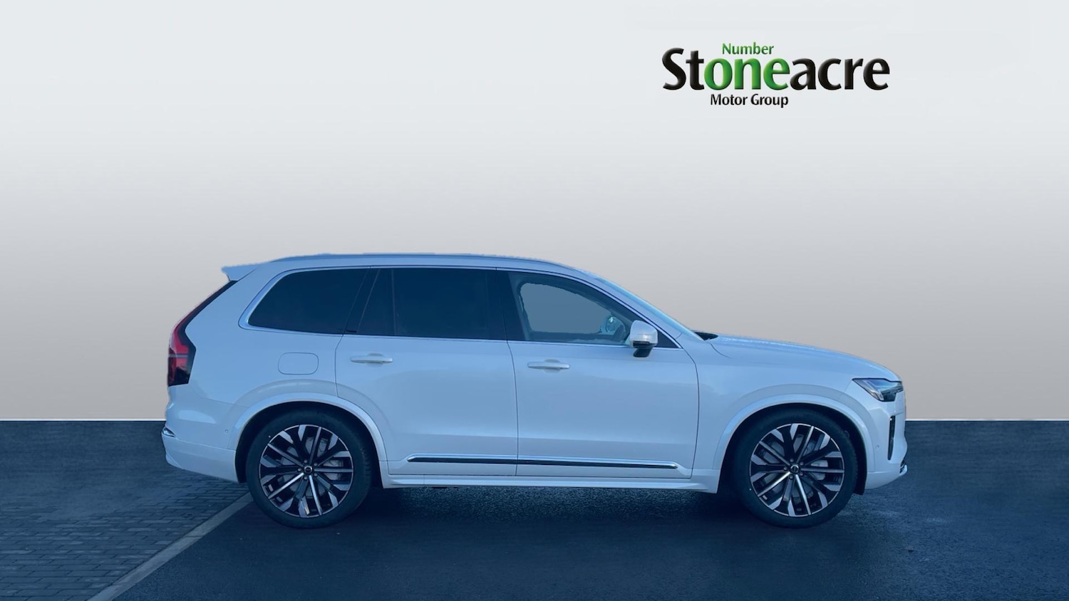 Used Volvo XC90 2025 for sale - 77395882: Photo 3