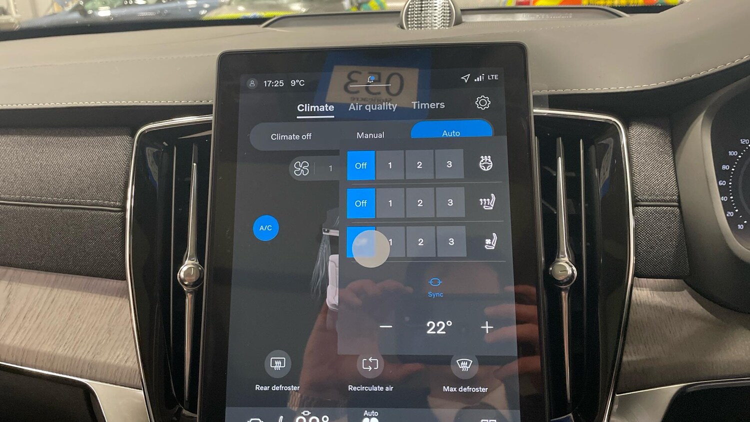 Used Volvo XC90 2025 for sale - 77395882: Photo 32