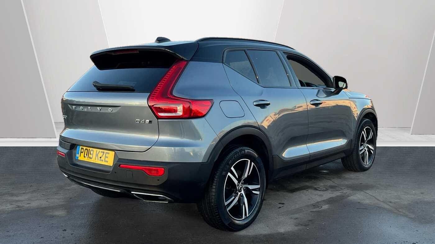 Used Volvo XC40 2019 for sale - 77028968: Photo 2