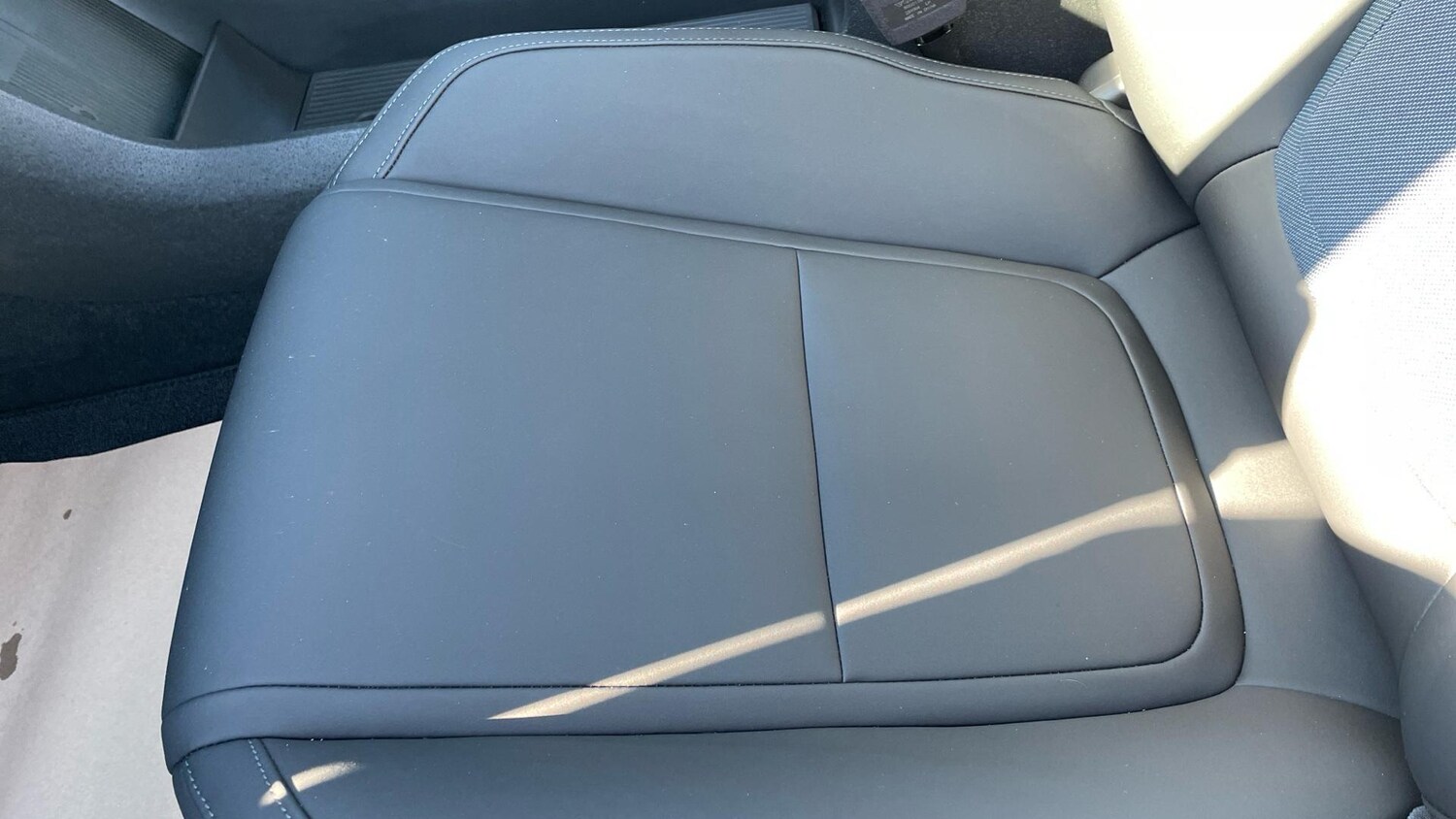 Used Volvo EX30 2024 for sale - 76765162: Photo 27