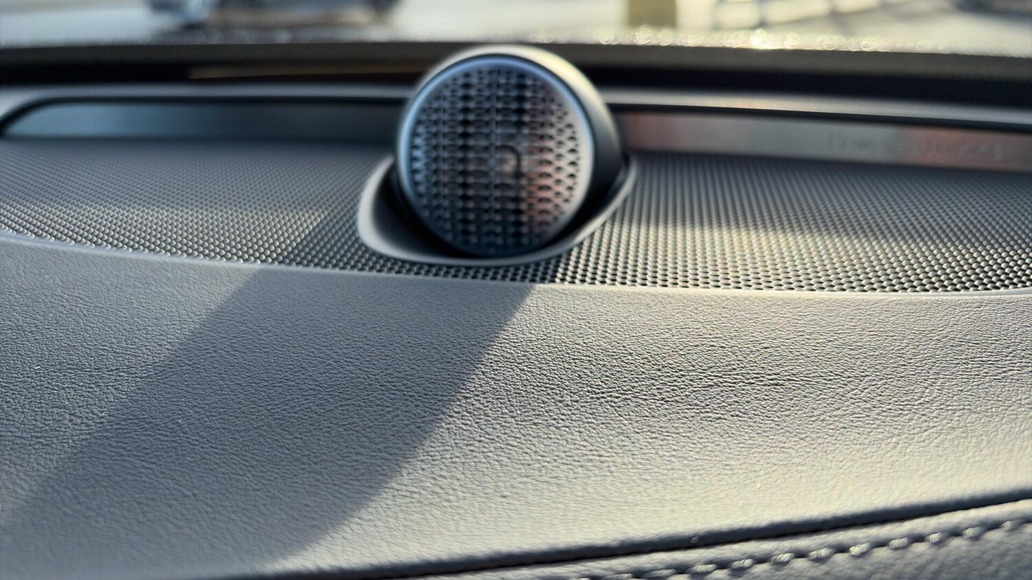 Used Volvo XC90 2025 for sale - 76592189: Photo 24