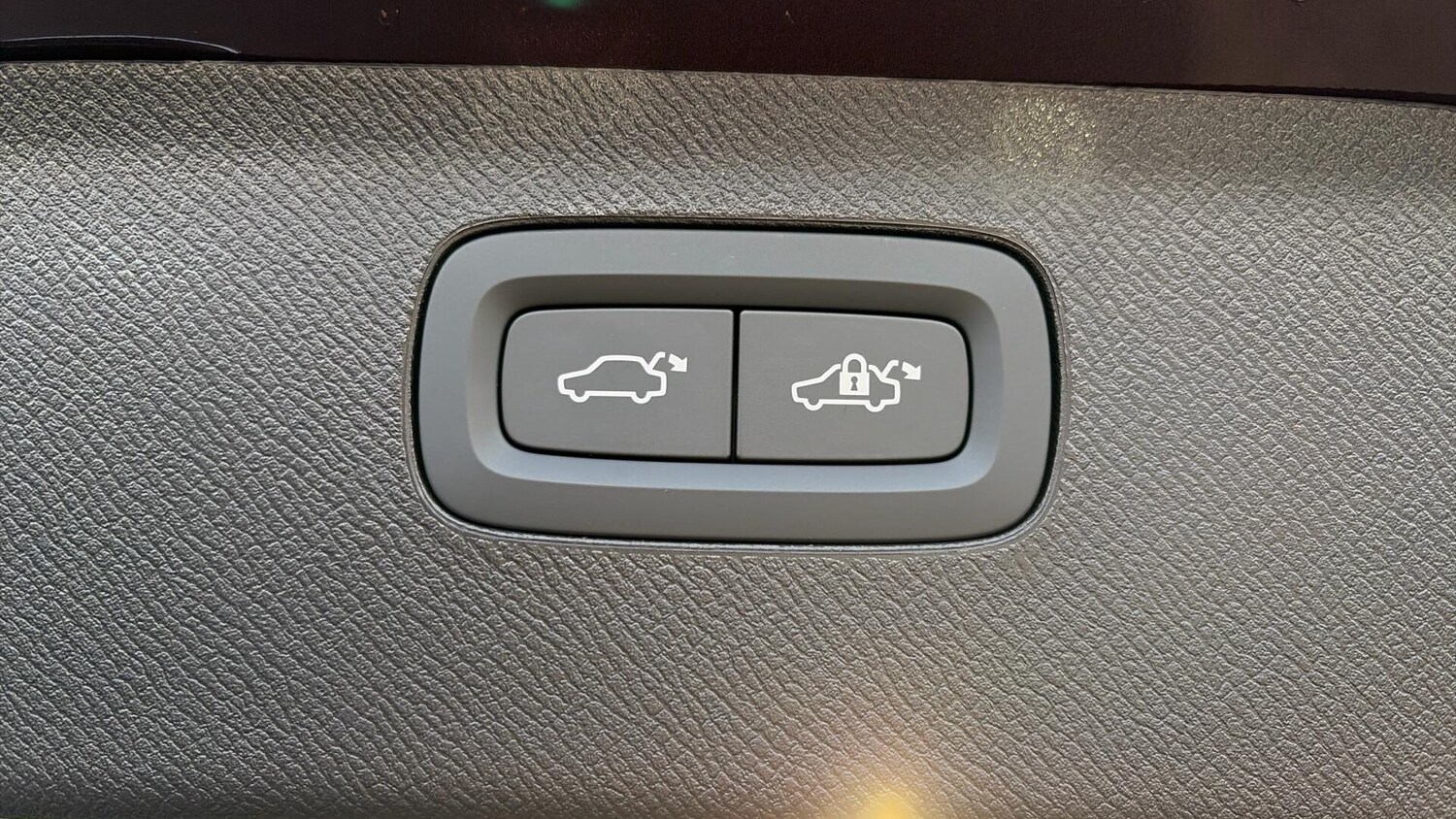 Used Volvo XC90 2025 for sale - 76592189: Photo 37