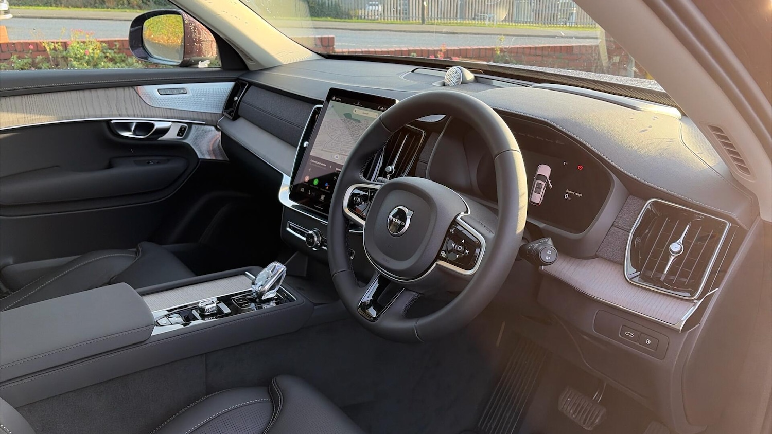 Used Volvo XC90 2025 for sale - 76592189: Photo 4