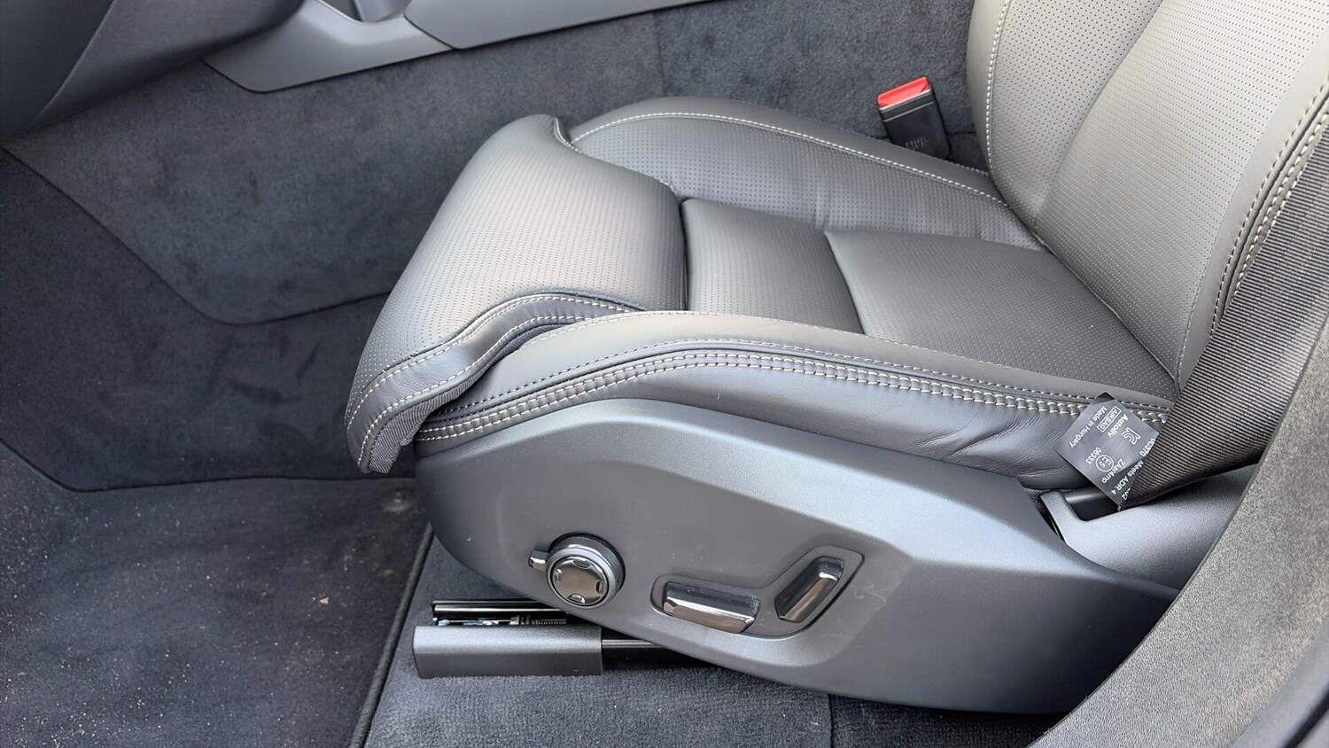 Used Volvo XC90 2025 for sale - 76592189: Photo 50