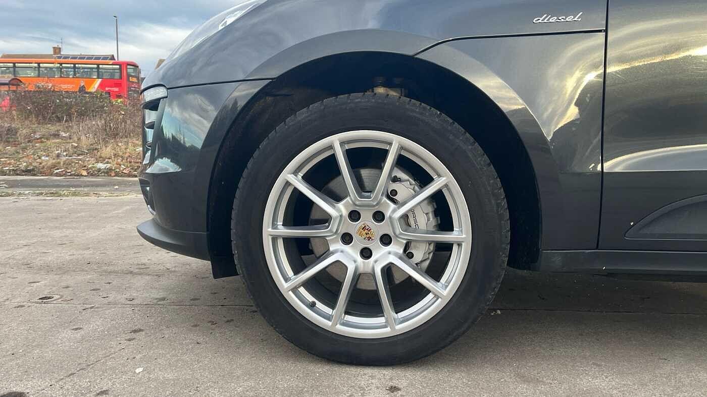 Used Porsche Macan 2016 for sale - 77029439: Photo 11