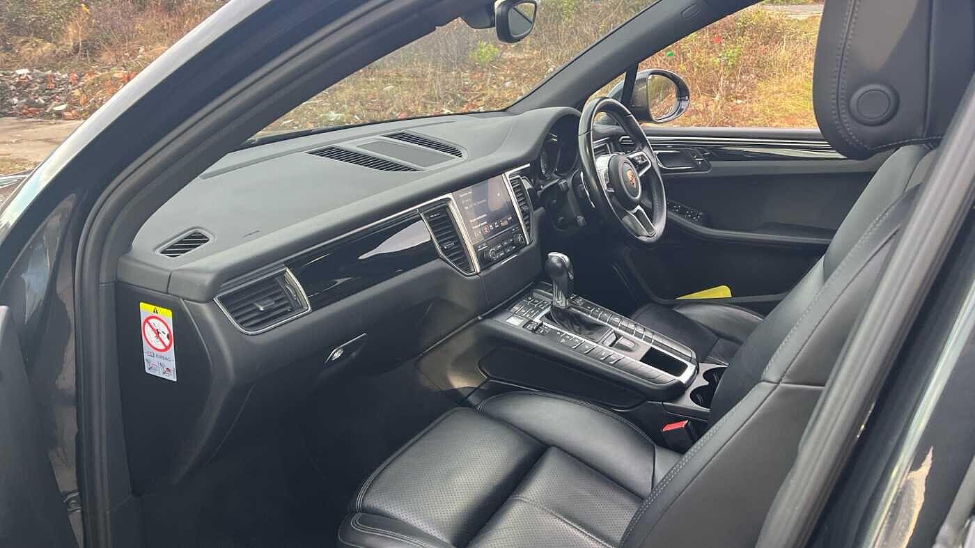 Used Porsche Macan 2016 for sale - 77029439: Photo 46