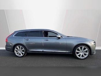 Used Volvo V90 2018 for sale - 77940255: Photo