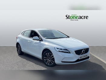 Used Volvo V40 2019 for sale - 78622618: Photo