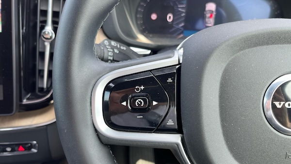 Used Volvo XC60 2025 for sale - 75577572: Photo 19