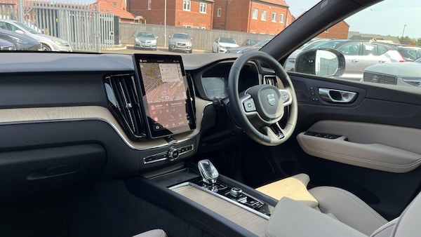 Used Volvo XC60 2025 for sale - 75577572: Photo 42