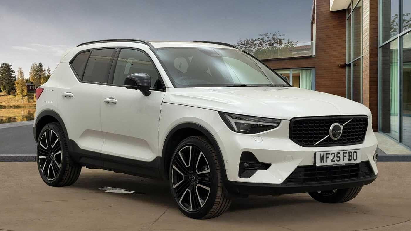 Used Volvo XC40 2025 for sale - 76499049: Photo 1