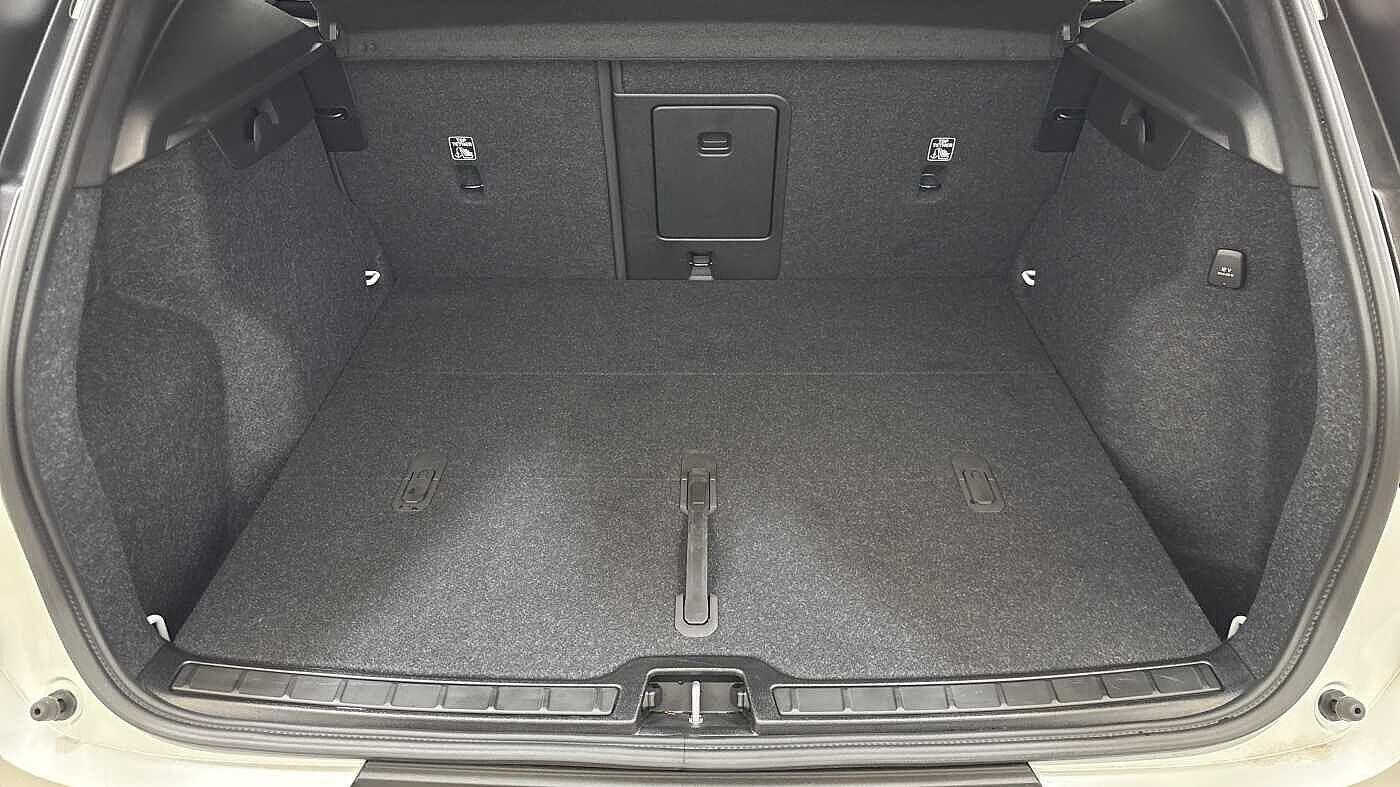 Used Volvo XC40 2025 for sale - 76499049: Photo 14