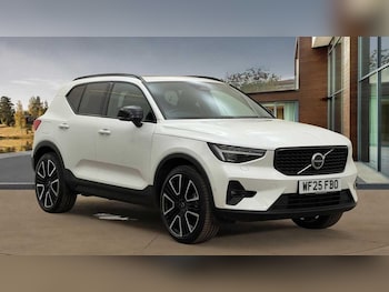 Used Volvo XC40 2025 for sale - 76499049: Photo
