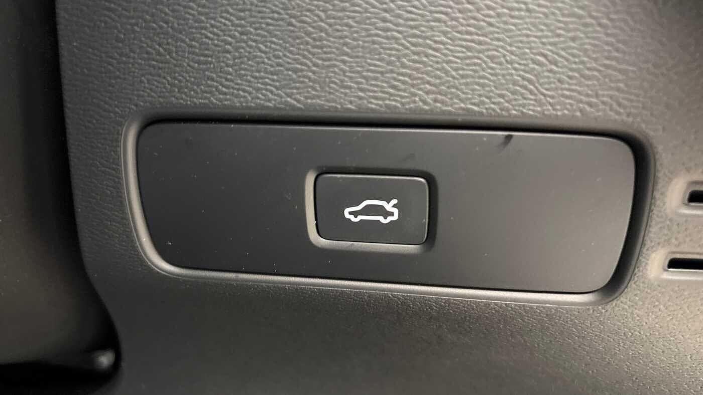 Used Volvo XC40 2025 for sale - 76499049: Photo 30