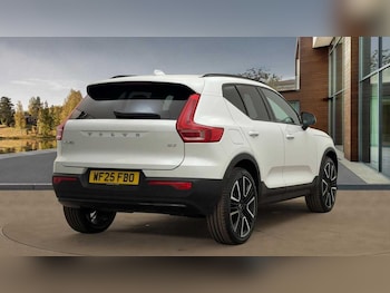 Used Volvo XC40 2025 for sale - 76499049: Photo