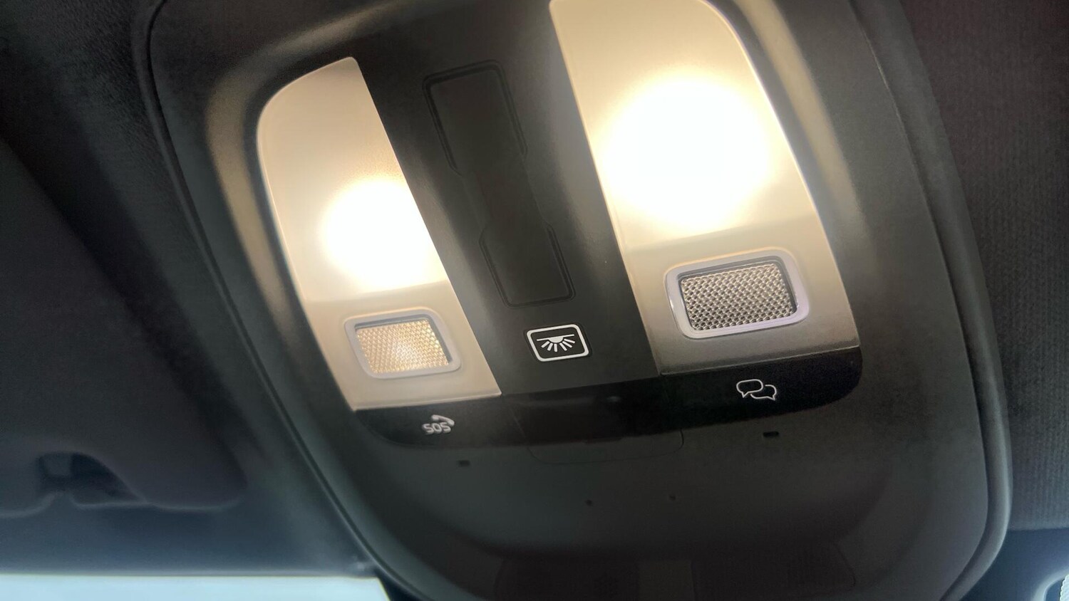 Used Volvo XC40 2025 for sale - 76886438: Photo 27