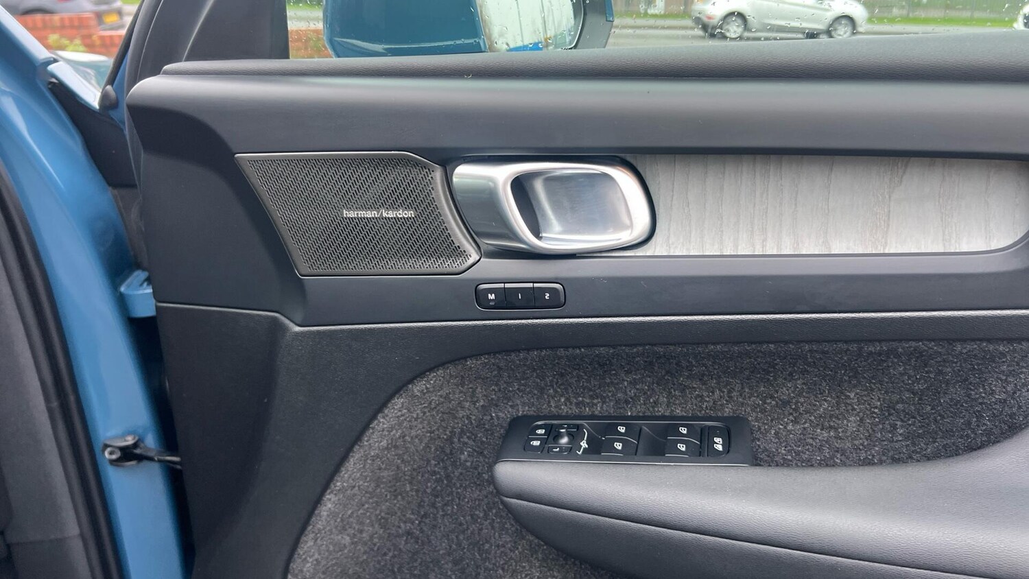 Used Volvo XC40 2025 for sale - 76886438: Photo 28