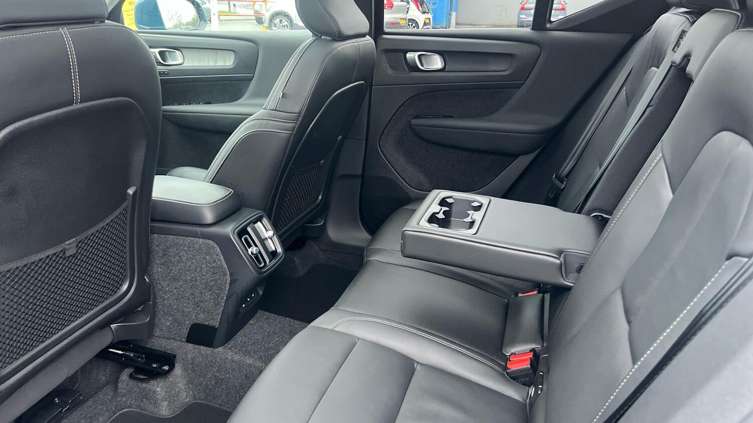 Used Volvo XC40 2025 for sale - 76886438: Photo 33