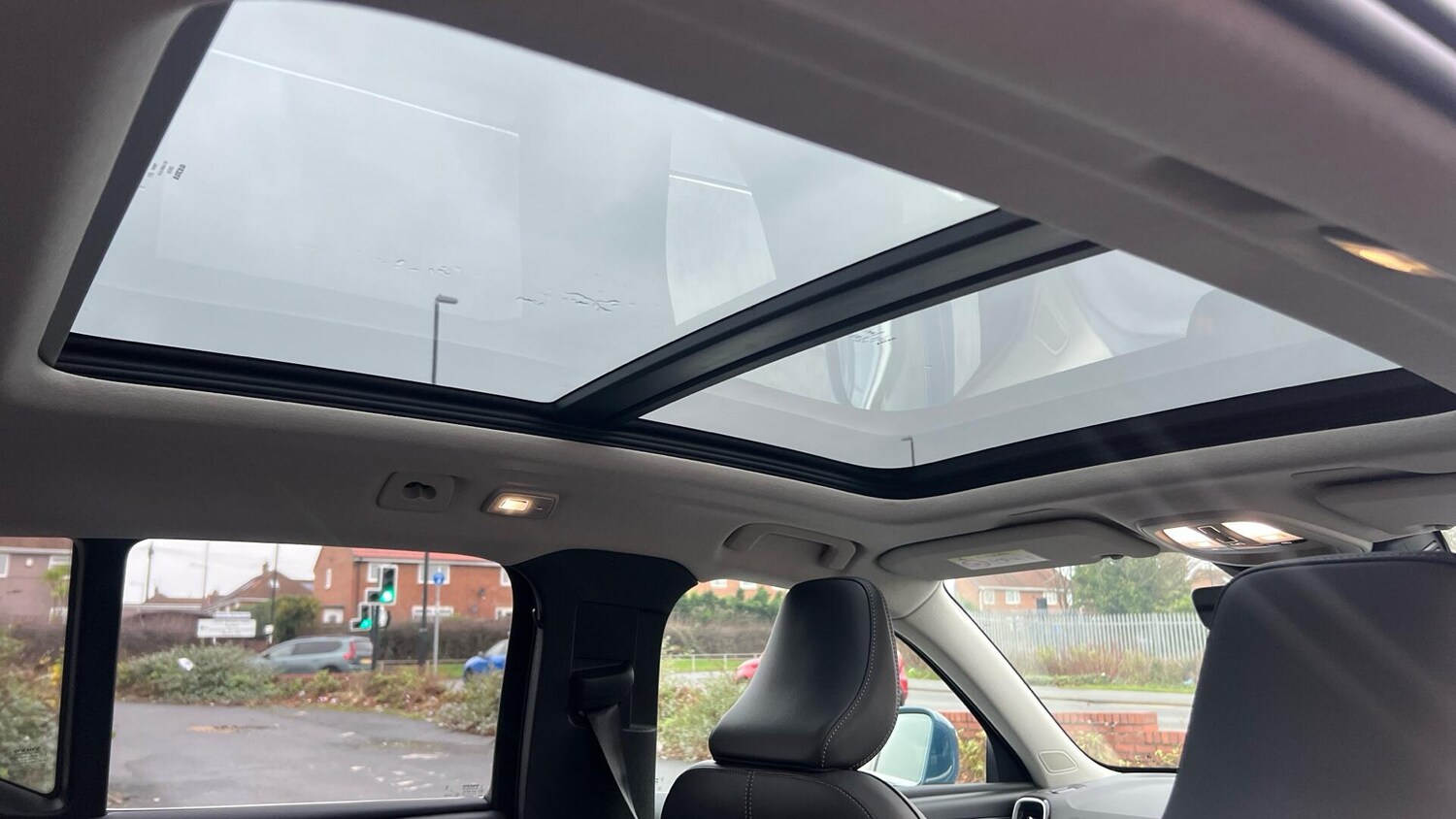 Used Volvo XC40 2025 for sale - 76886438: Photo 44