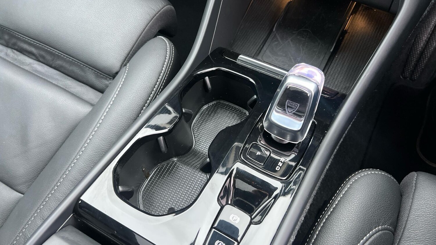 Used Volvo XC40 2025 for sale - 76886438: Photo 59