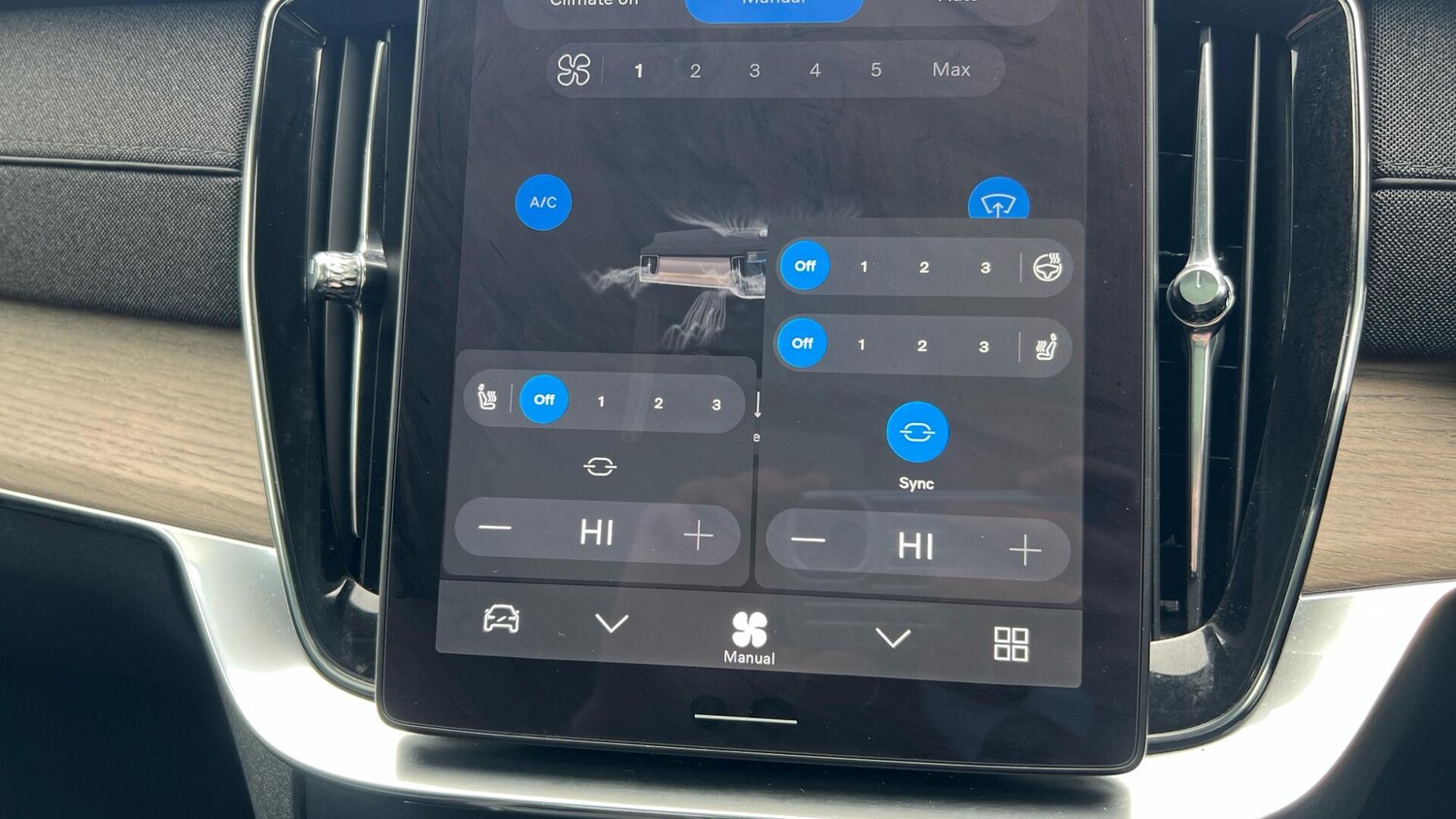 Used Volvo XC90 2025 for sale - 78048195: Photo 16