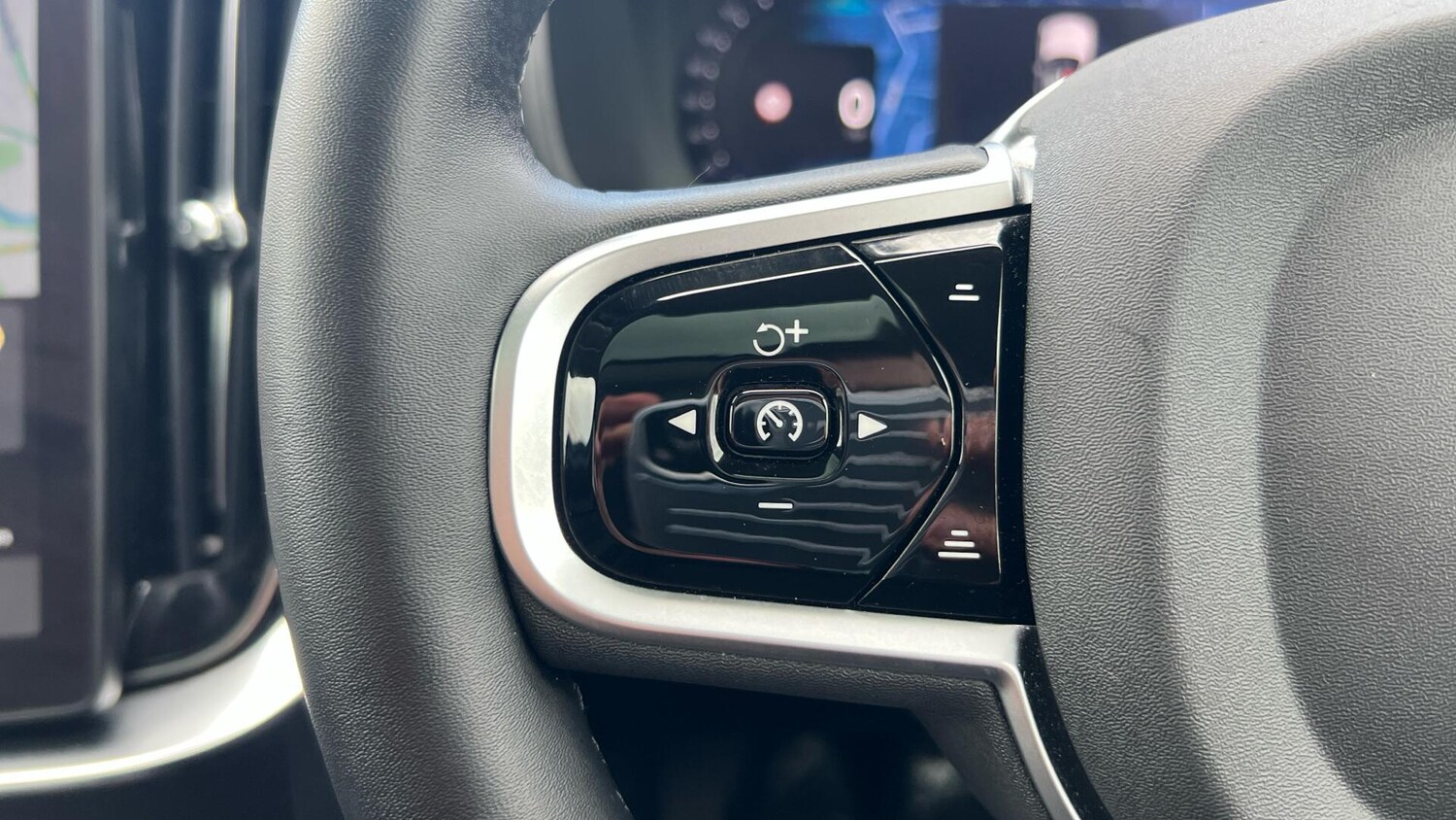 Used Volvo XC90 2025 for sale - 78048195: Photo 21