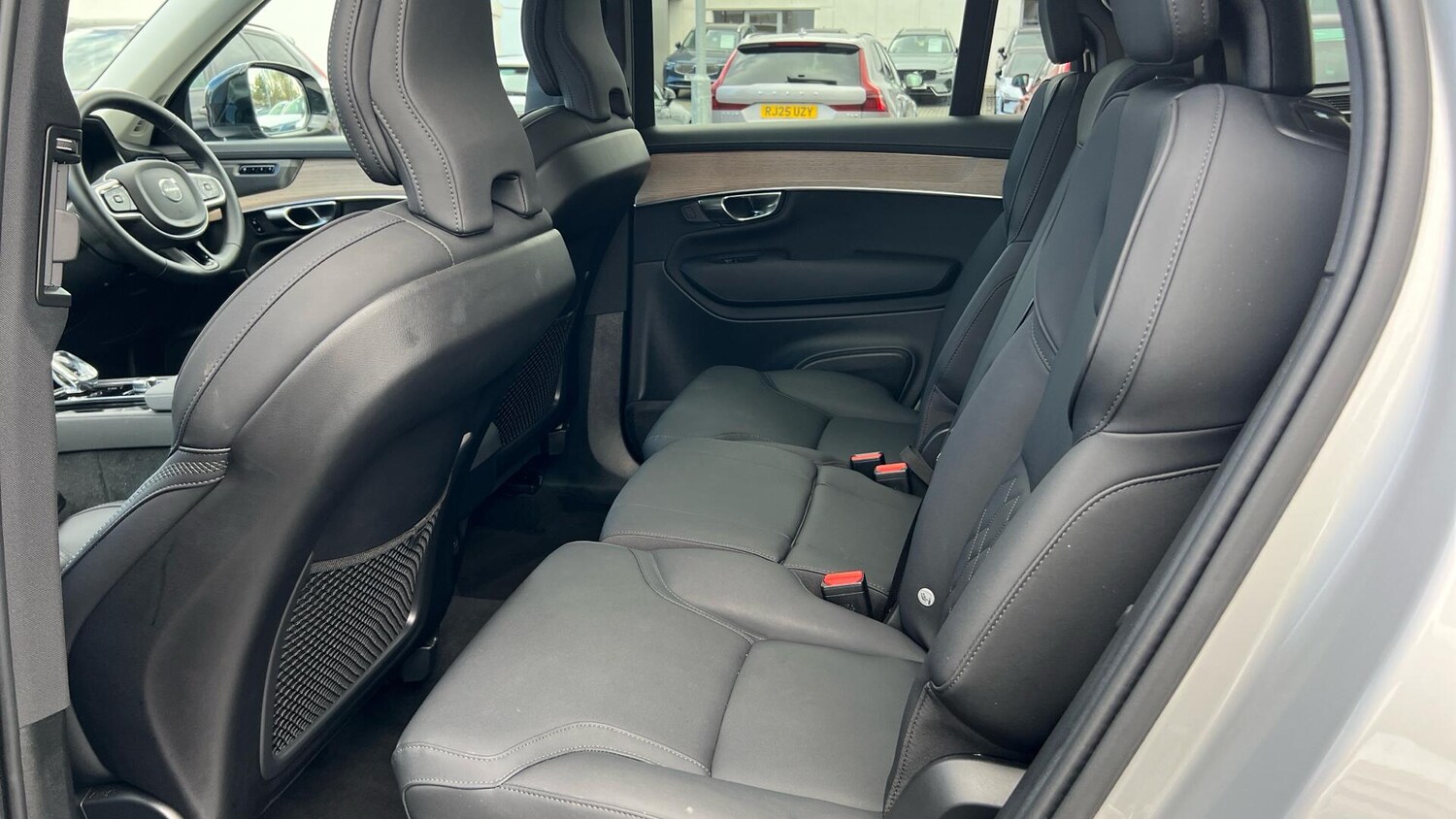 Used Volvo XC90 2025 for sale - 78048195: Photo 33