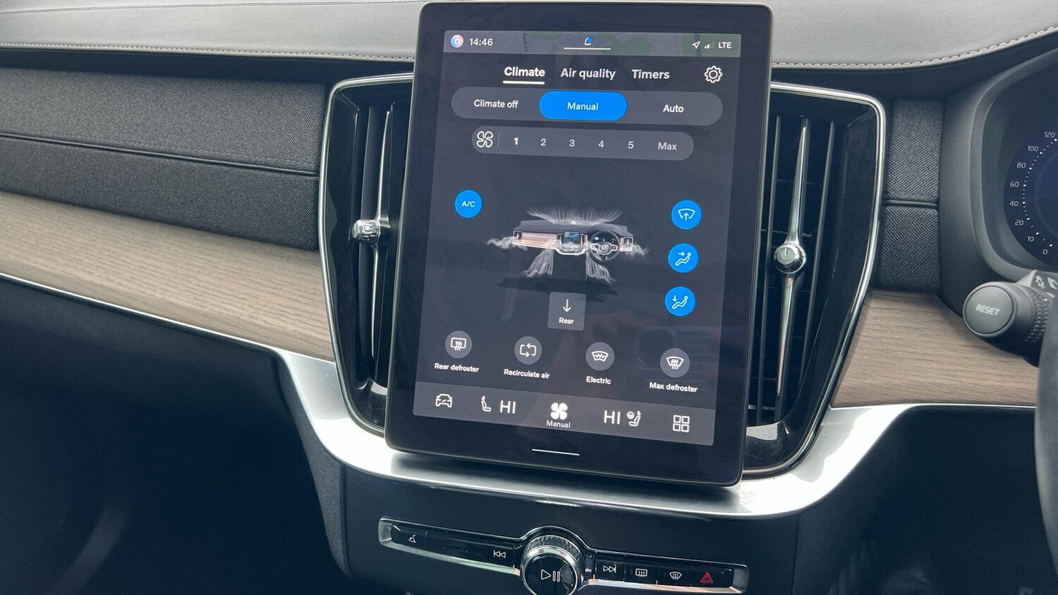 Used Volvo XC90 2025 for sale - 78048195: Photo 50