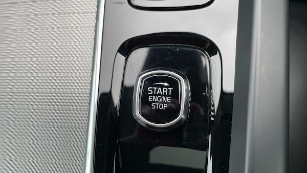 Used Volvo XC60 2024 for sale - 75233044: Photo 25