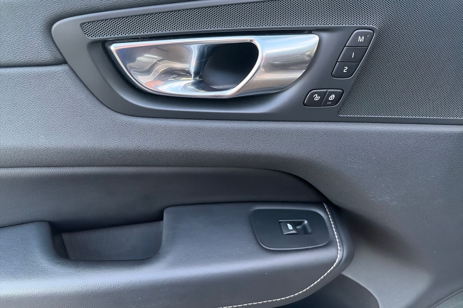 Used Volvo XC60 2019 for sale - 77254489: Photo 14