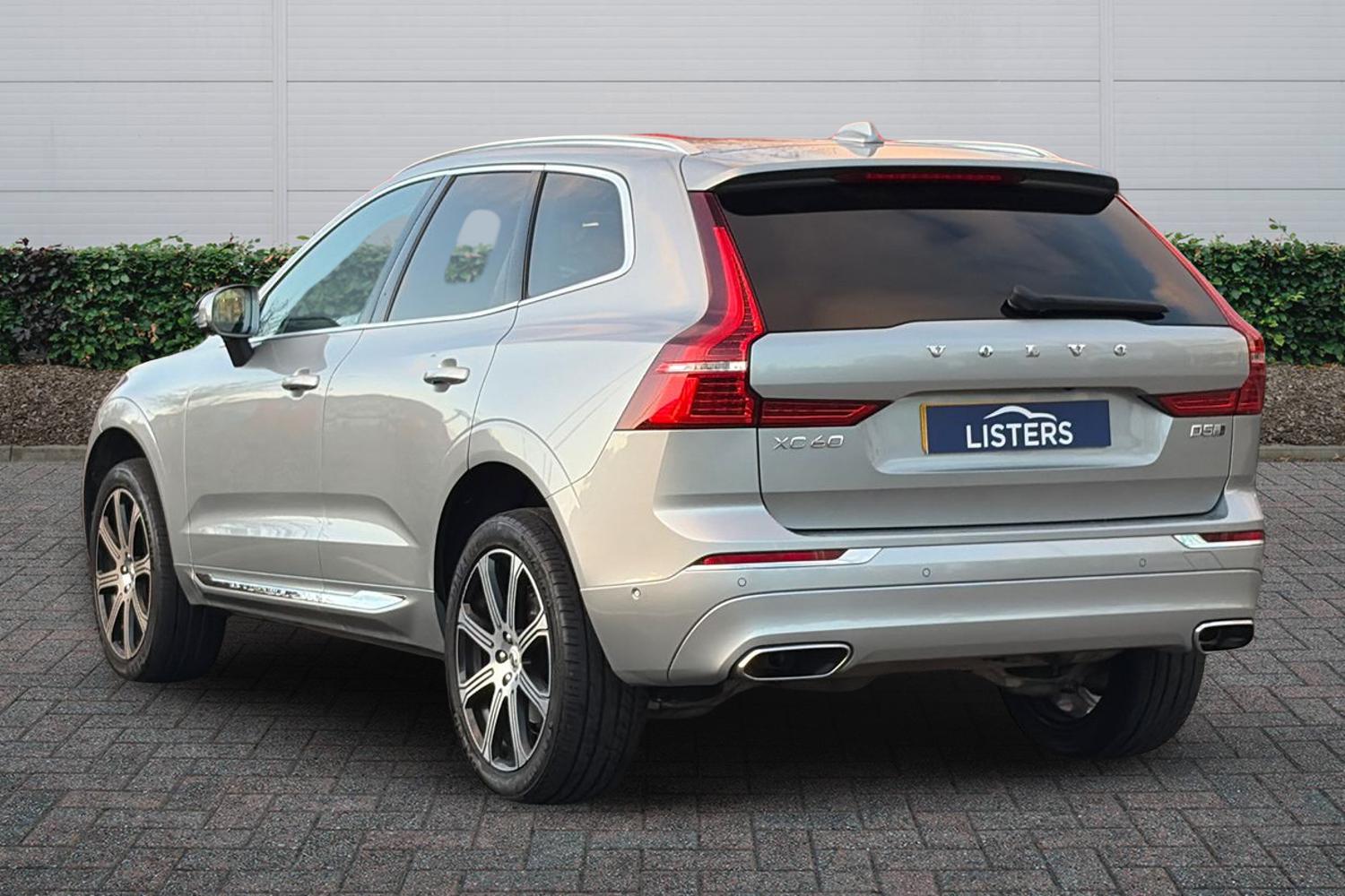 Used Volvo XC60 2019 for sale - 77254489: Photo 2