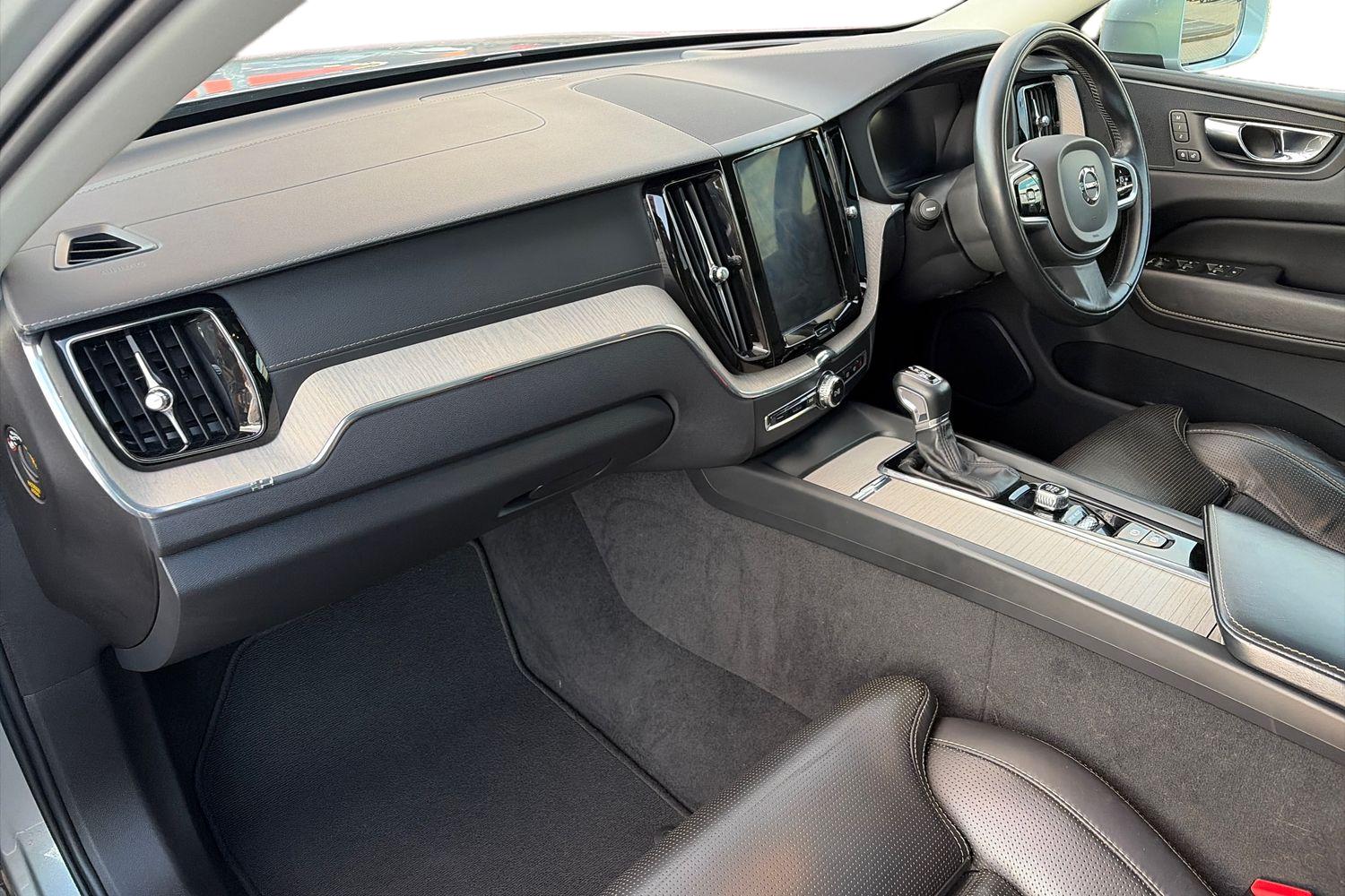 Used Volvo XC60 2019 for sale - 77254489: Photo 7