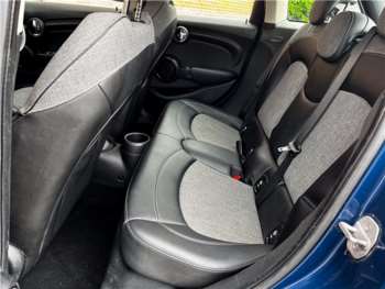 Used MINI Hatch 2018 for sale - 74752500: Photo