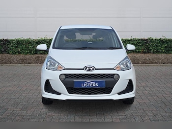 Used Hyundai i10 2017 for sale - 79510323: Photo