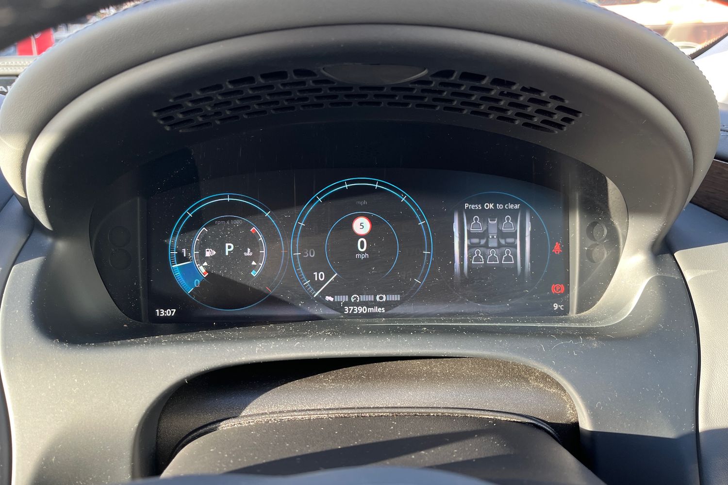 Used Jaguar XJ 2018 for sale - 76800738: Photo 18