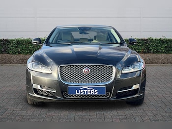 Used Jaguar XJ 2018 for sale - 76800738: Photo