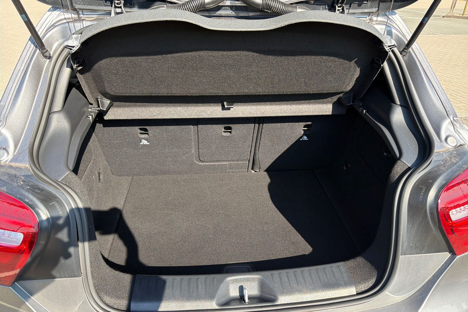 Used Mercedes-Benz A-Class 2018 for sale - 77539427: Photo 10