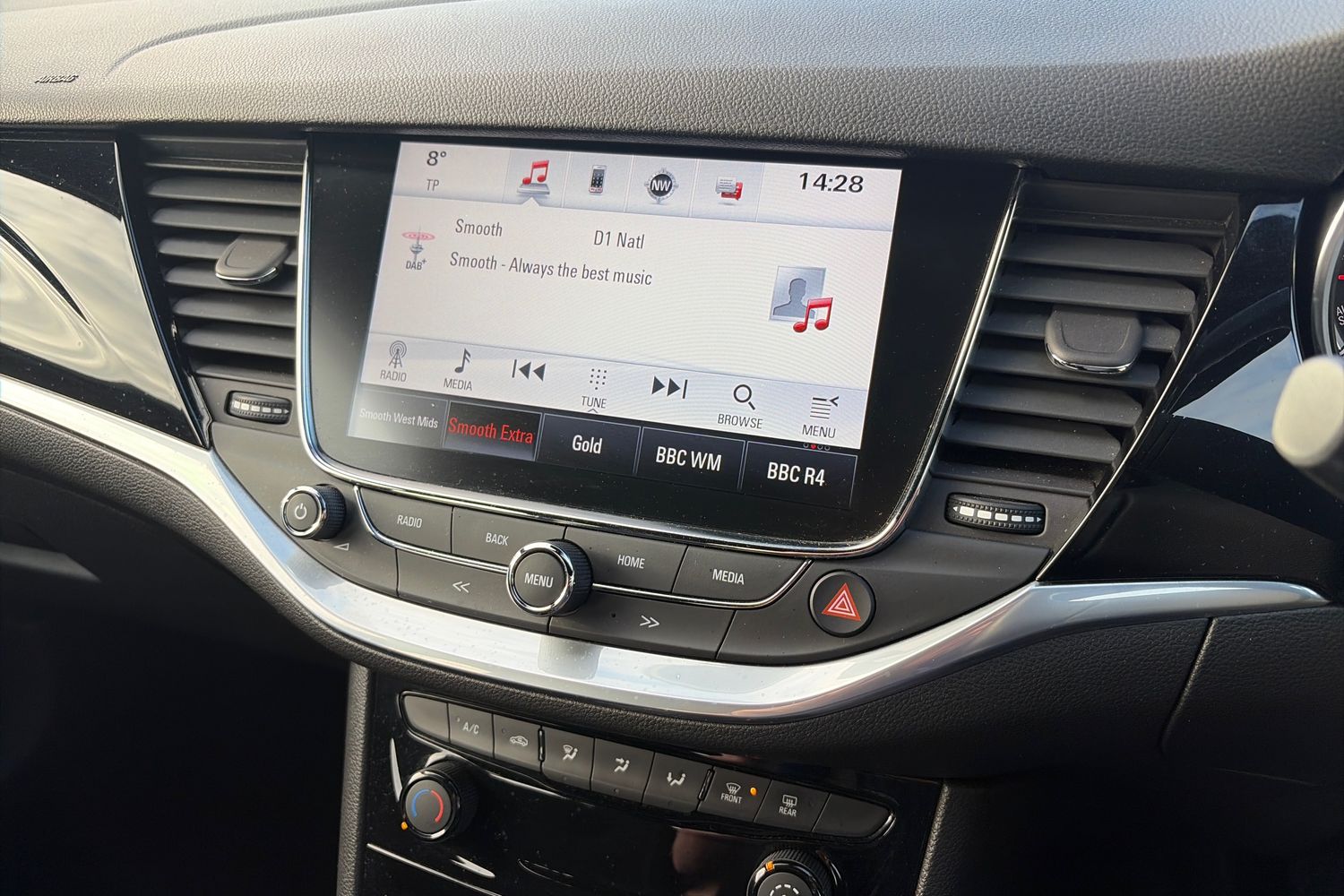 Used Vauxhall Astra 2016 for sale - 77359968: Photo 11